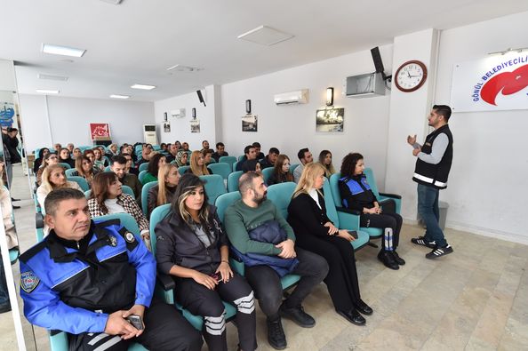 En İyi Narkotik Polisi Anne